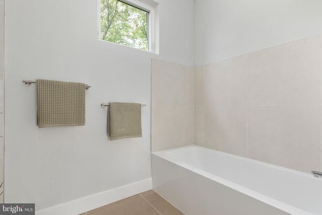 7435 NIGH RD, Falls Church, VA 22043