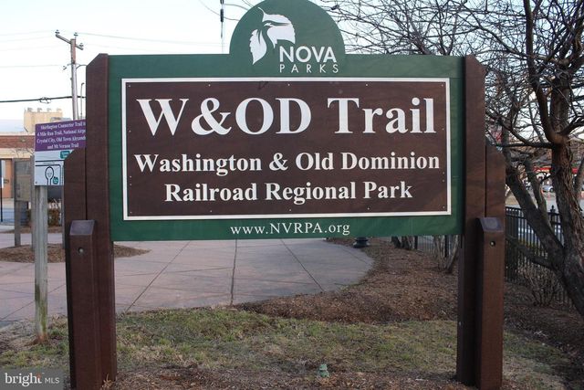 7435 NIGH RD, Falls Church, VA 22043