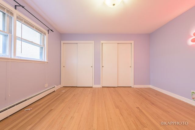 5942 W Addison Street 1, Chicago, IL 60634