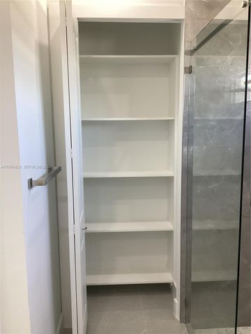 1120 NE 32nd LN, Cape Coral, FL 33990