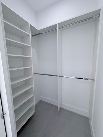 1120 NE 32nd LN, Cape Coral, FL 33990