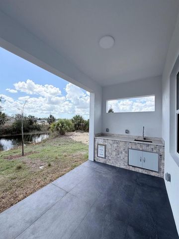 1120 NE 32nd LN, Cape Coral, FL 33990