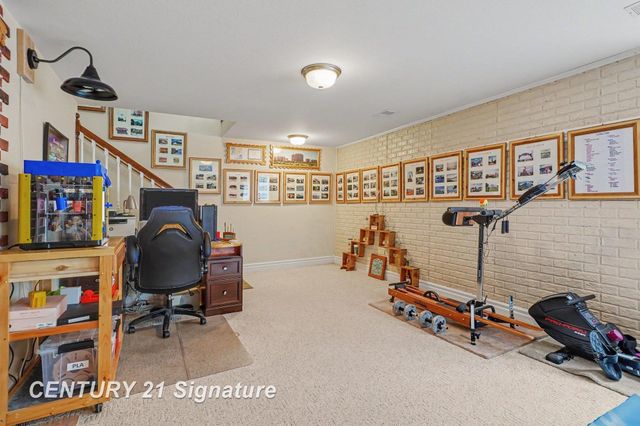 4470 Meadow Creek Court, Saginaw Twp, MI 48603