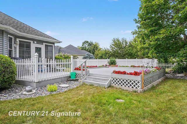 4470 Meadow Creek Court, Saginaw Twp, MI 48603