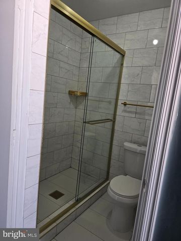 211 SPRUCE ST, Darby, PA 19023