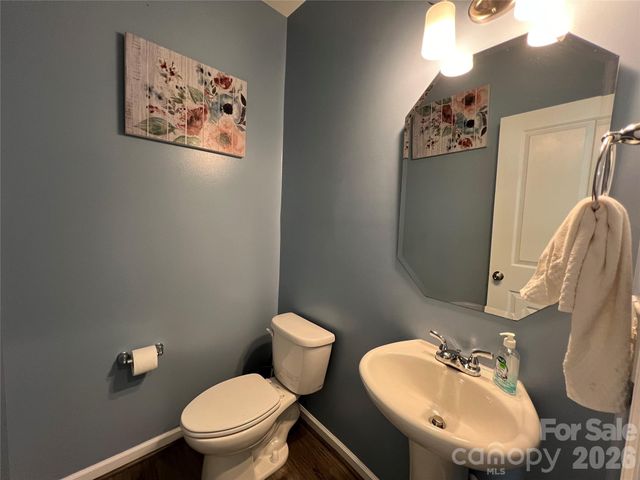 1106 Brookdale Lane, Stanley, NC 28164