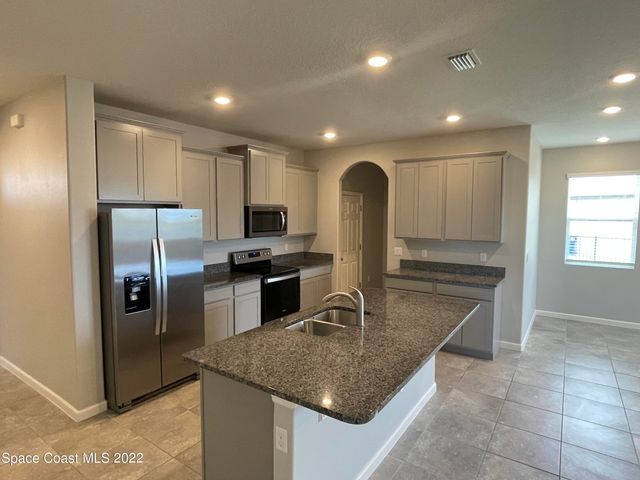 3489 Whimsical Circle, Rockledge, FL 32955