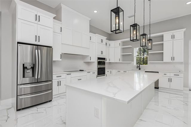 30626 QUINCE AVENUE, Eustis, FL 32736