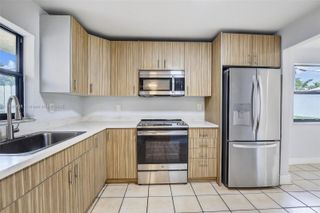 1721 SW 40th Ter B, Fort Lauderdale, FL 33317