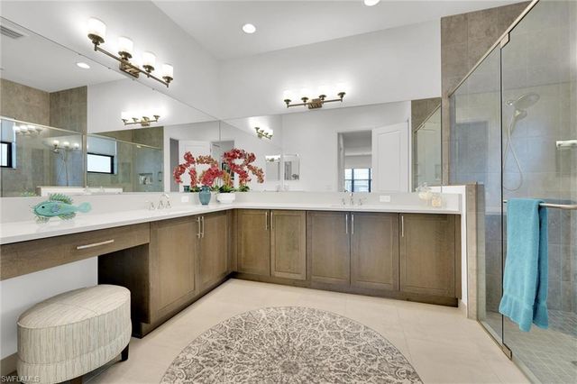 20337 Fair Oak LN, Estero, FL 33928