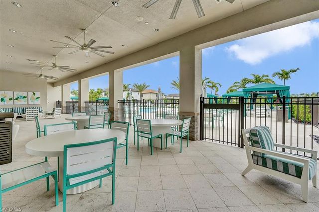 20337 Fair Oak LN, Estero, FL 33928