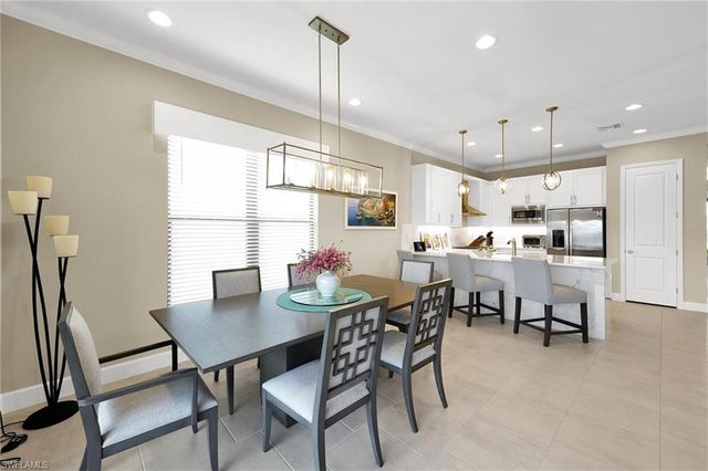 20337 Fair Oak LN, Estero, FL 33928