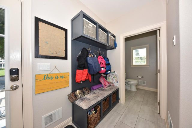 5255 W Princeton DRIVE, Franklin, WI 53132