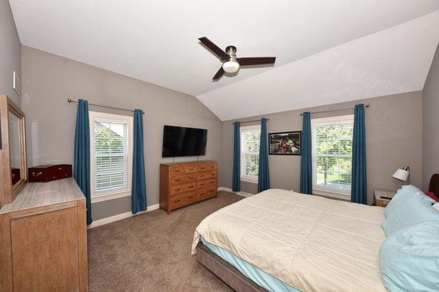 5255 W Princeton DRIVE, Franklin, WI 53132