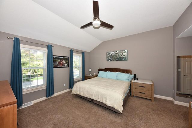 5255 W Princeton DRIVE, Franklin, WI 53132