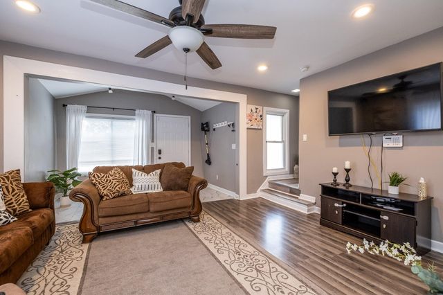 187 Wall Street, Pontiac, MI 48342