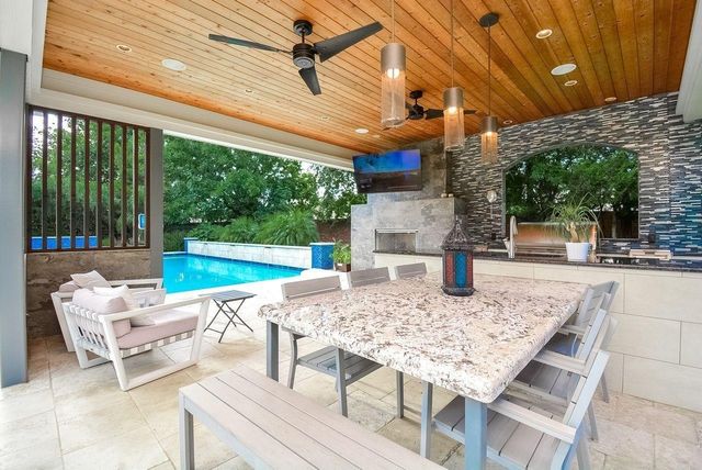 11402 Noblewood Crest Lane, Houston, TX 77082