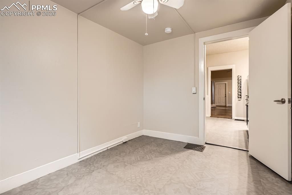 Image 11 of property listing at 511 E Platte Avenue, Colorado Springs, CO 80903