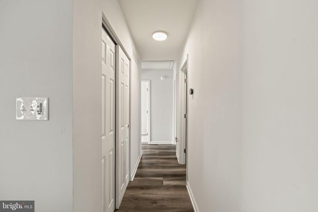 25 LAMP POST LN, Somerdale, NJ 08083