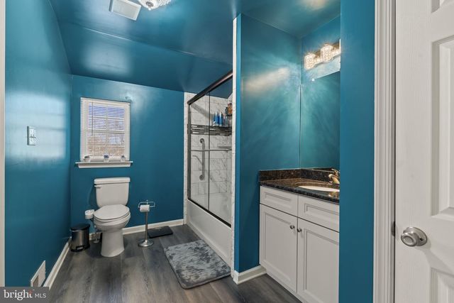 25 LAMP POST LN, Somerdale, NJ 08083