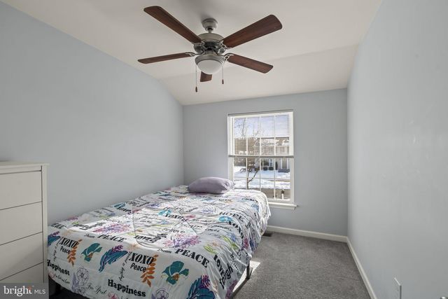 25 LAMP POST LN, Somerdale, NJ 08083