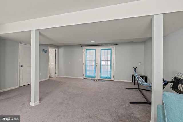 25 LAMP POST LN, Somerdale, NJ 08083