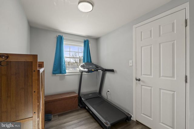 25 LAMP POST LN, Somerdale, NJ 08083