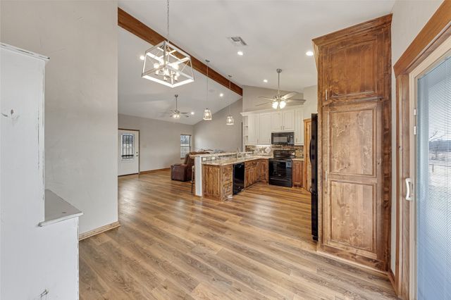 5302 N State Highway 37, Winnsboro, TX 75494