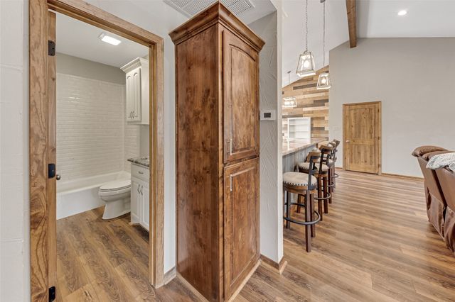 5302 N State Highway 37, Winnsboro, TX 75494