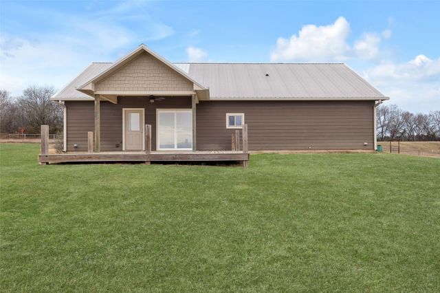 5302 N State Highway 37, Winnsboro, TX 75494