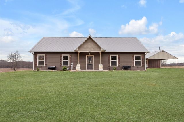5302 N State Highway 37, Winnsboro, TX 75494