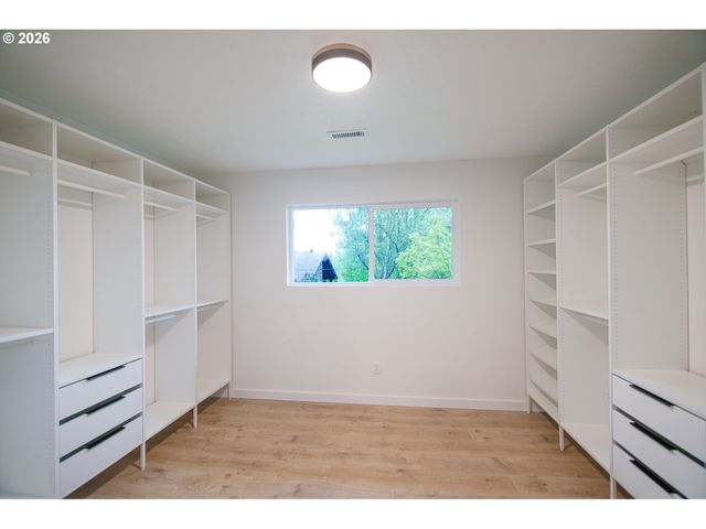 12350 Sw 64TH Ave, Portland, OR 97219
