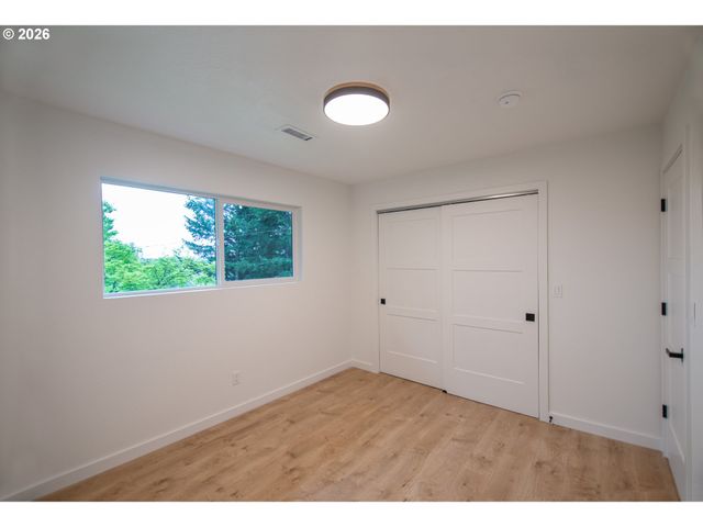 12350 Sw 64TH Ave, Portland, OR 97219