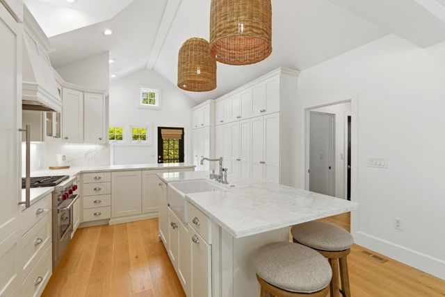 306 El Salto Drive, Capitola, CA 95010