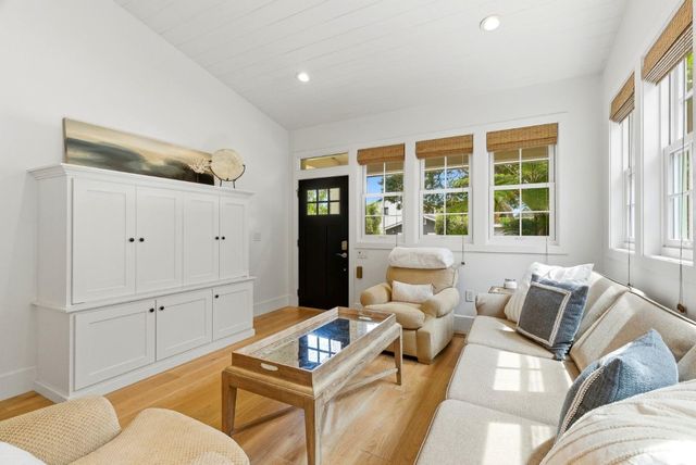 306 El Salto Drive, Capitola, CA 95010