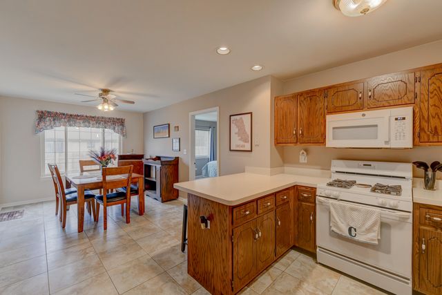 1315 Woodhollow Court, Schererville, IN 46375