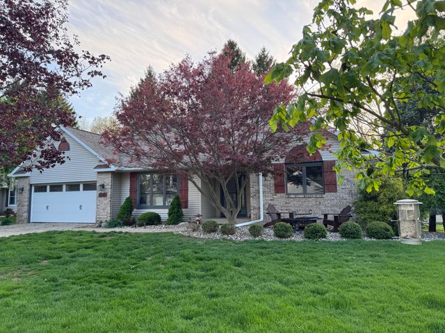 8127 Robinbrook Street, Richland Vllg, MI 49083
