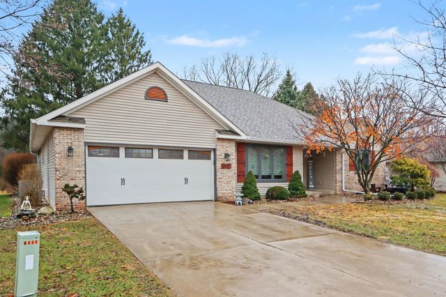 8127 Robinbrook Street, Richland Vllg, MI 49083