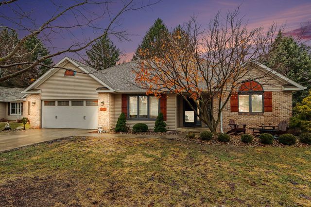 8127 Robinbrook Street, Richland Vllg, MI 49083