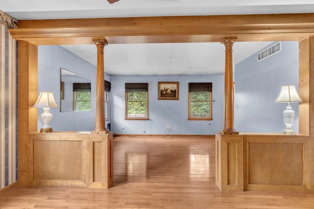 9024 Oak Street, Wheatfield, IN 46392