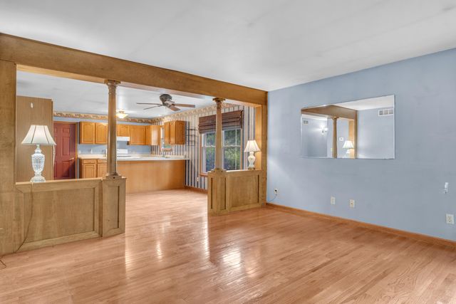 9024 Oak Street, Wheatfield, IN 46392