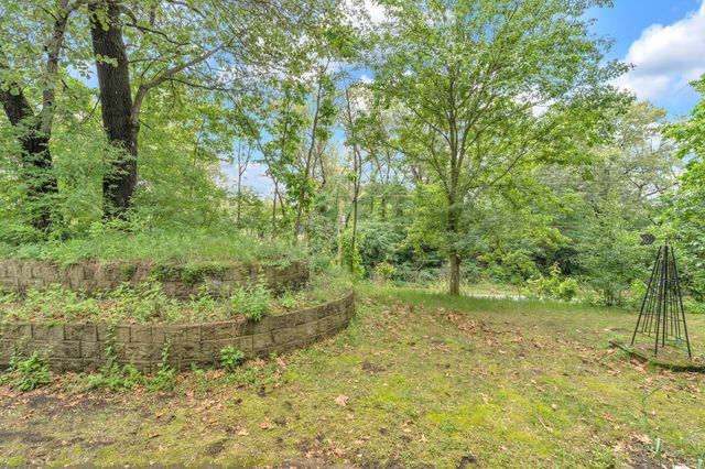 9024 Oak Street, Wheatfield, IN 46392