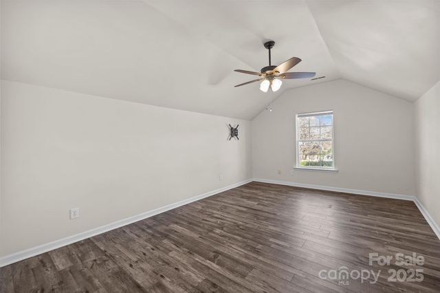 2426 Tory Oak Place, Matthews, NC 28105