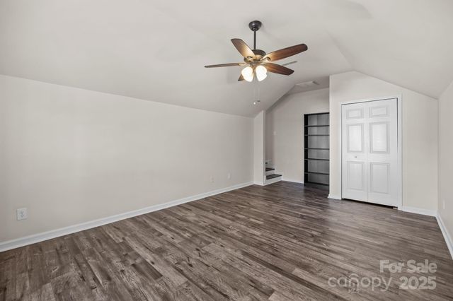 2426 Tory Oak Place, Matthews, NC 28105