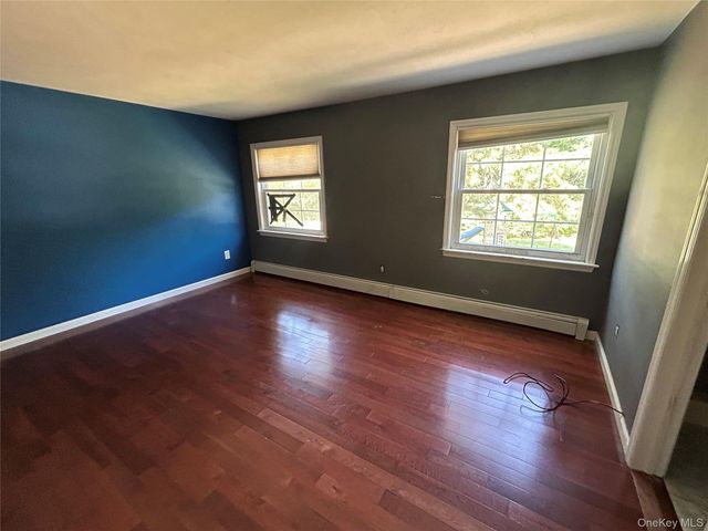 30 Balsam Drive, Medford, NY 11763