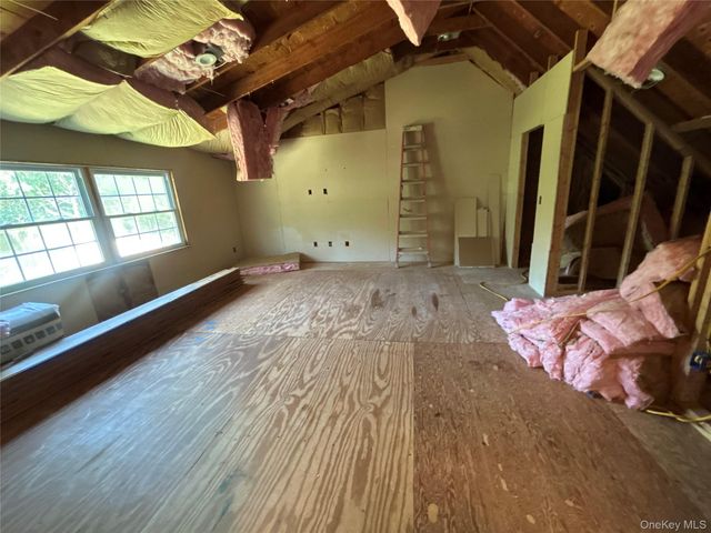 30 Balsam Drive, Medford, NY 11763