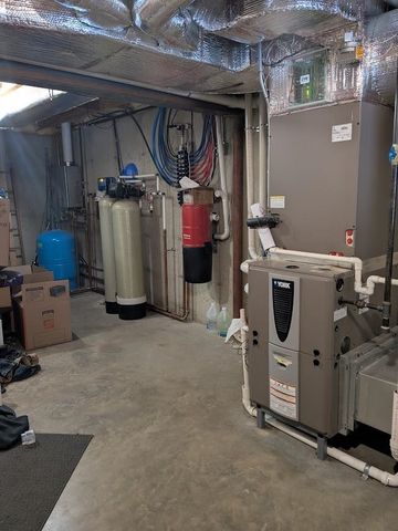 60 Chichester Road, Loudon, NH 03813