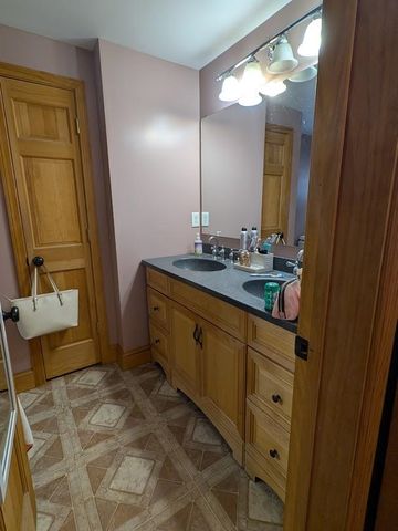 60 Chichester Road, Loudon, NH 03813