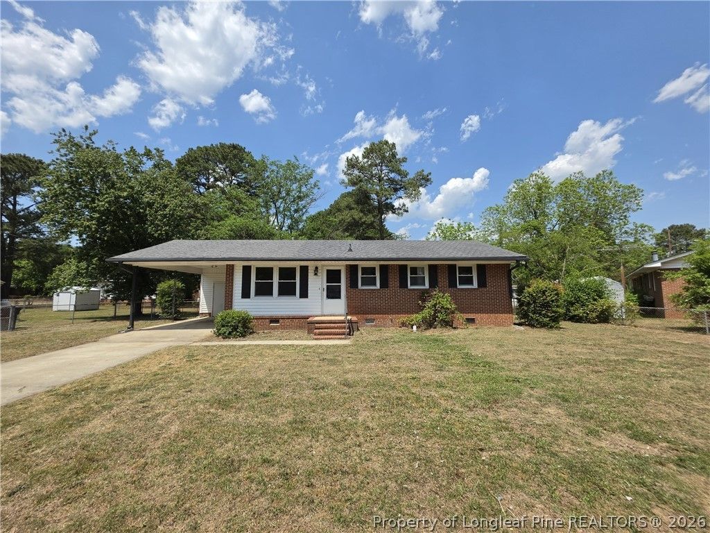 220 Cecil Avenue, Spring Lake, NC 28390 — exterior
