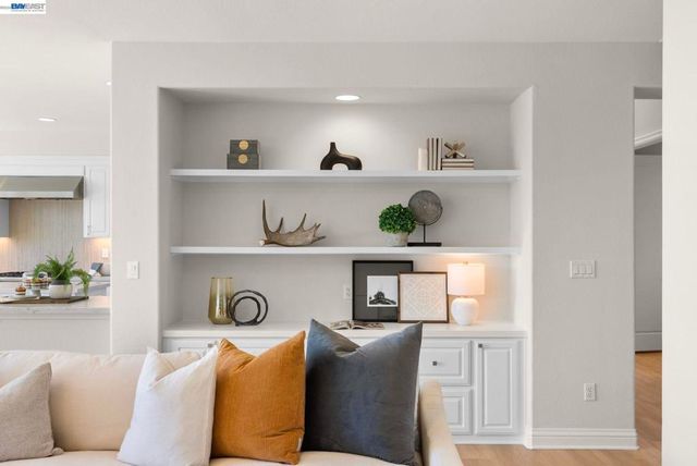 47849 Avalon Heights Ter, Fremont, CA 94539